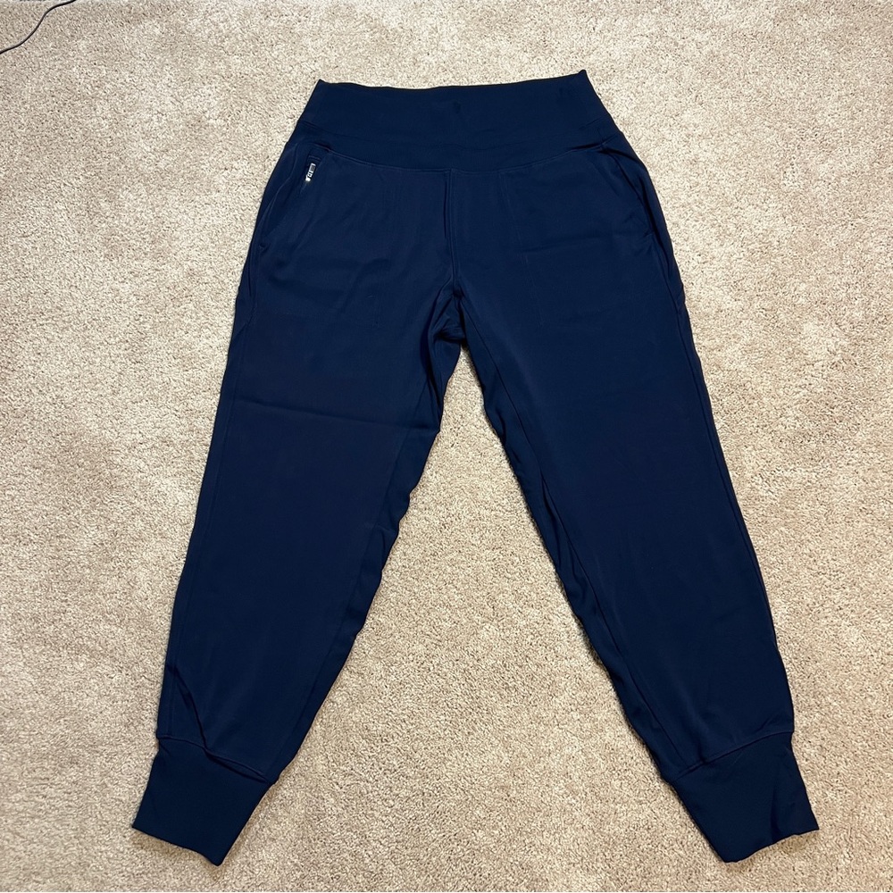 Women’s Athleta Joggers Size Medium
